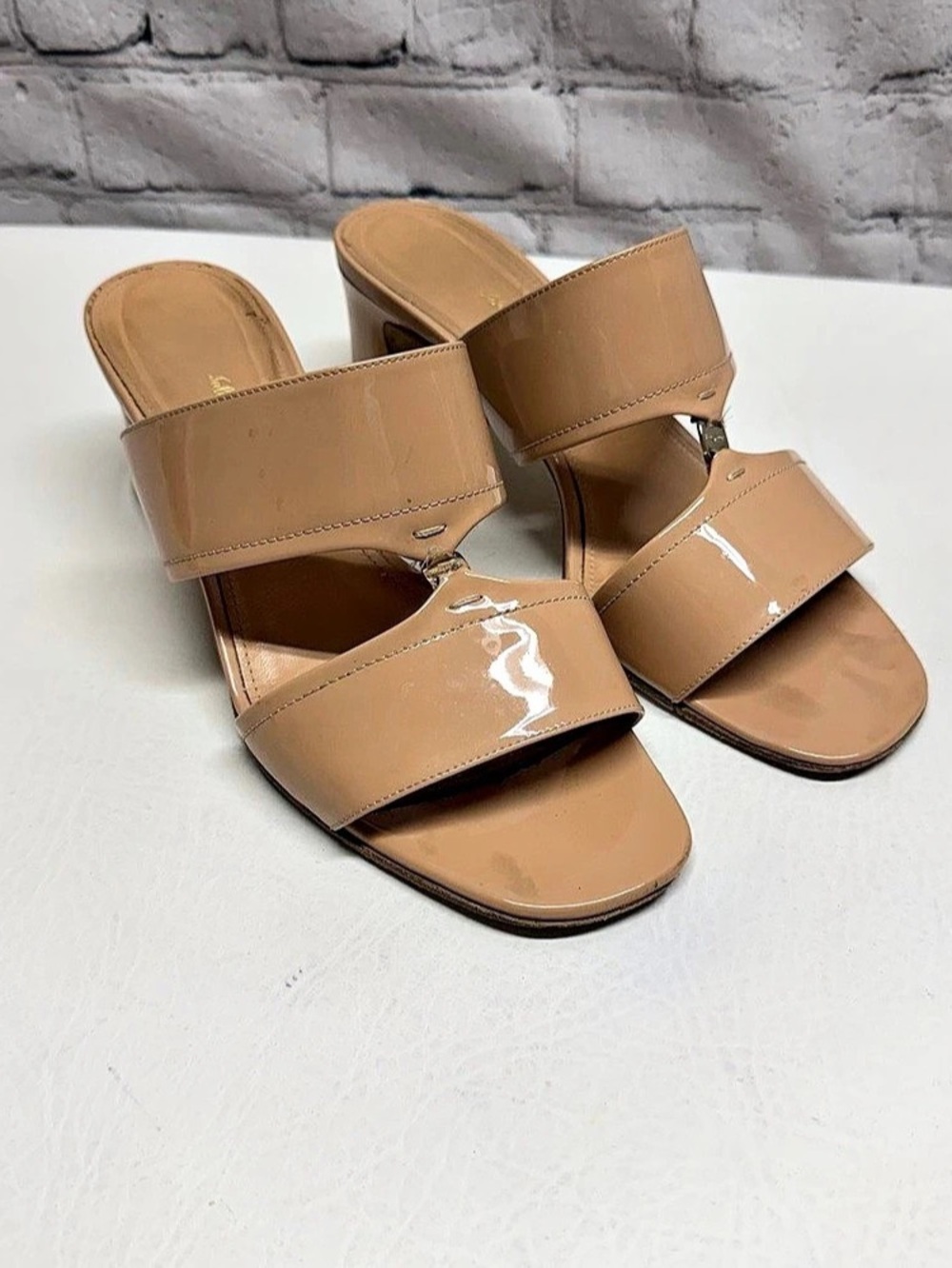 Salvatore Ferragamo Patent Leather Block Heel Mules in Brown US 10